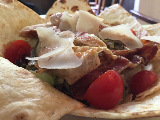 Izlog Caffe&Bar&Restaurant